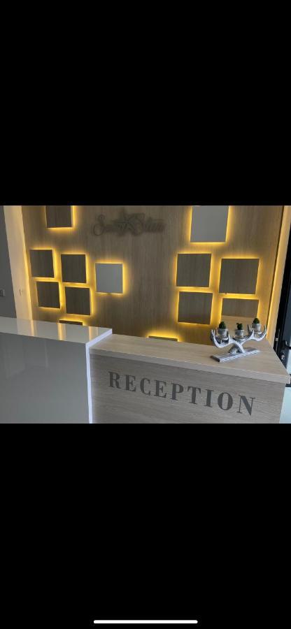 Sea Star Apartments Улцинь Екстер'єр фото