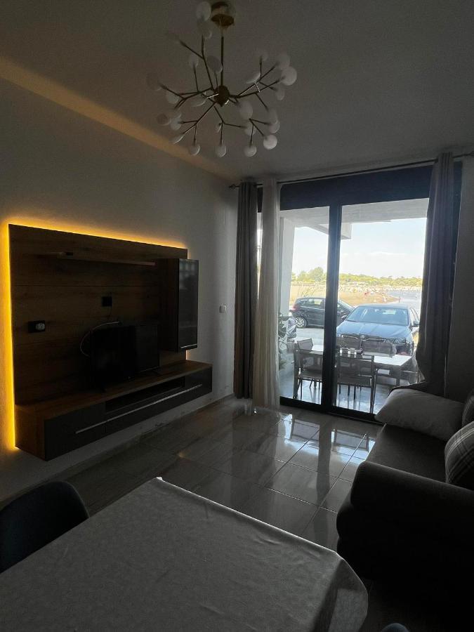 Sea Star Apartments Улцинь Екстер'єр фото