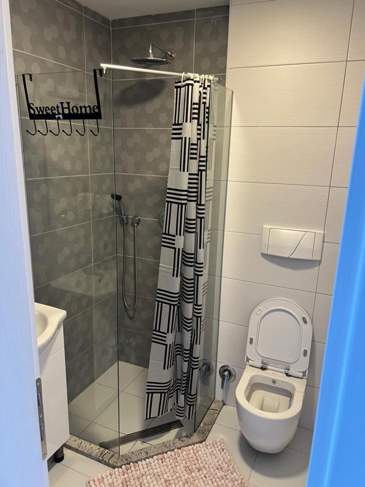 Sea Star Apartments Улцинь Екстер'єр фото