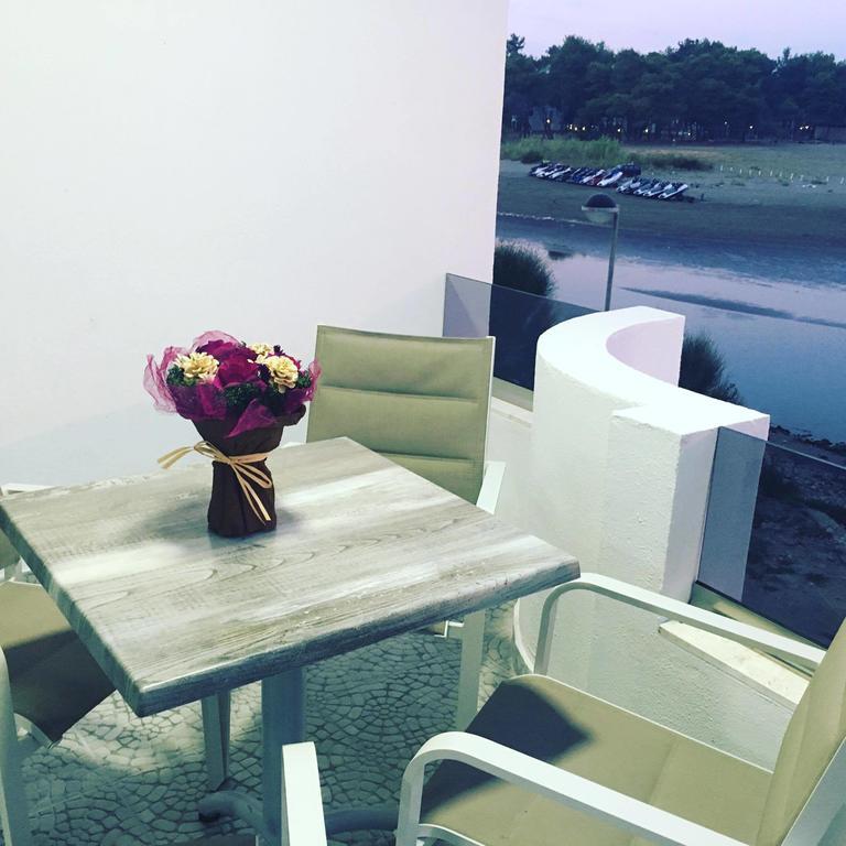 Sea Star Apartments Улцинь Екстер'єр фото