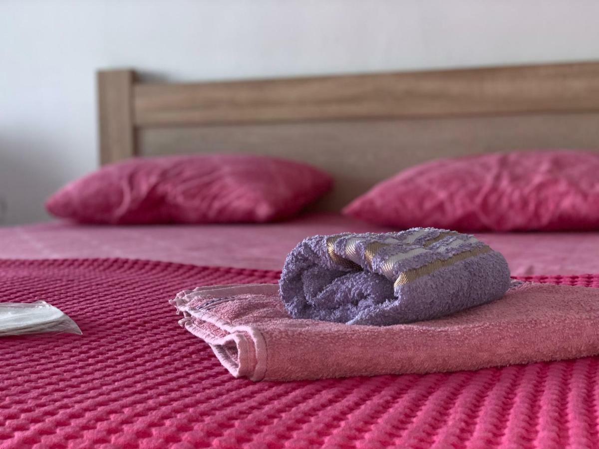 Sea Star Apartments Улцинь Екстер'єр фото