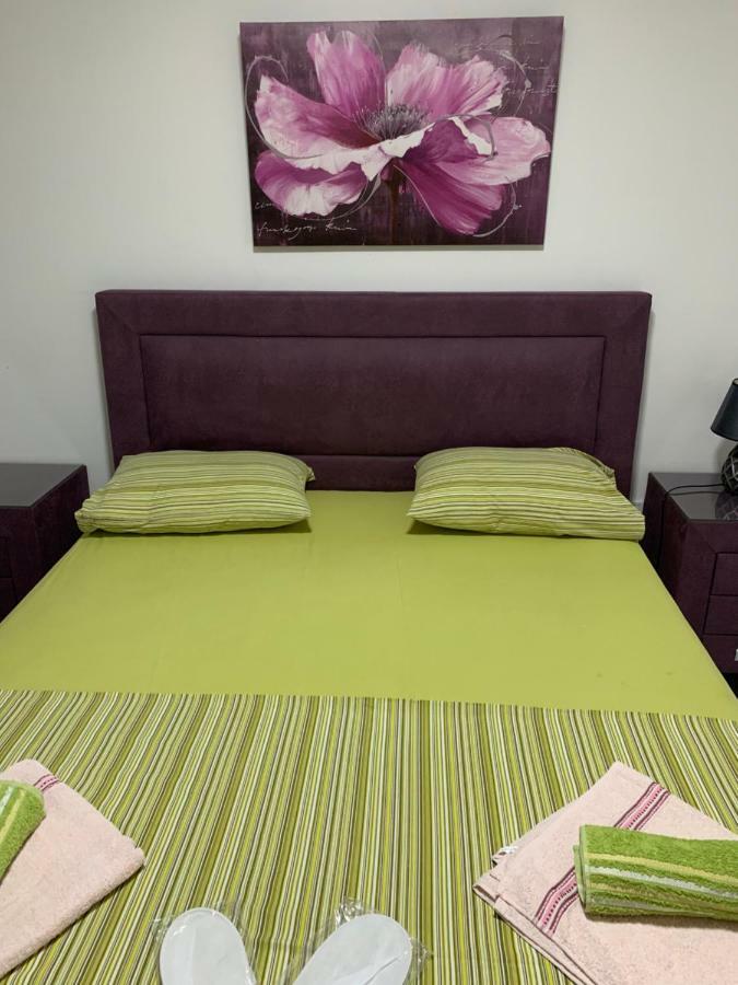 Sea Star Apartments Улцинь Екстер'єр фото